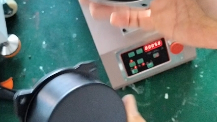 小型平面丝印机与移印机 挑战无工装夹具印刷的实践与策略